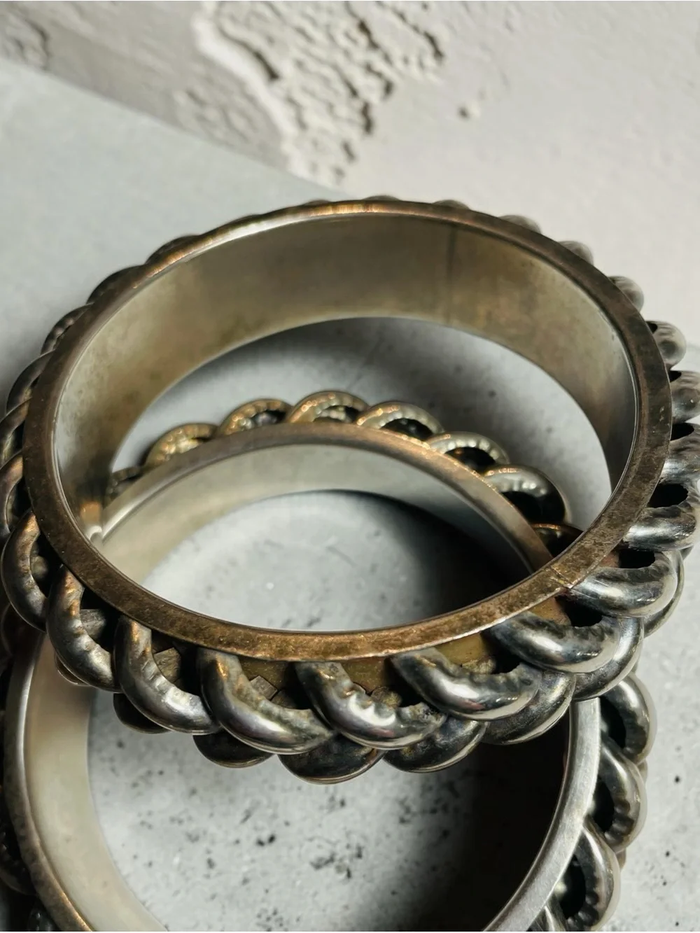 Vintage Chunky Twisted Link Silver-Tone Metal Bangle Bracelets Set of Two